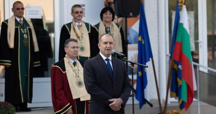 Президентът: Предизвикателствата пред добива на природни богатства стават все повече