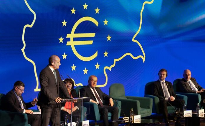Президентът: За България членството в Еврозоната и Шенген е стратегическа национална цел