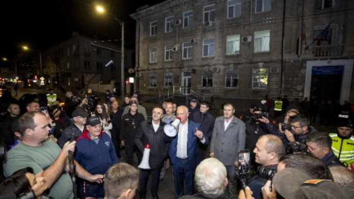 Проевропейската Партия на действието и солидарността печели изборите в Молдова
