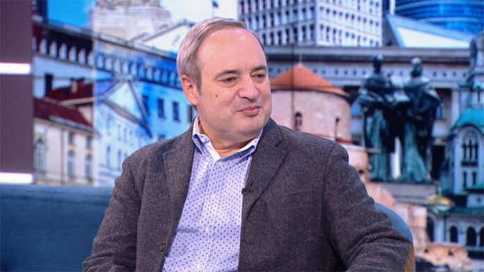 Проф. Анастас Герджиков: Обединението не трябва да е на партии