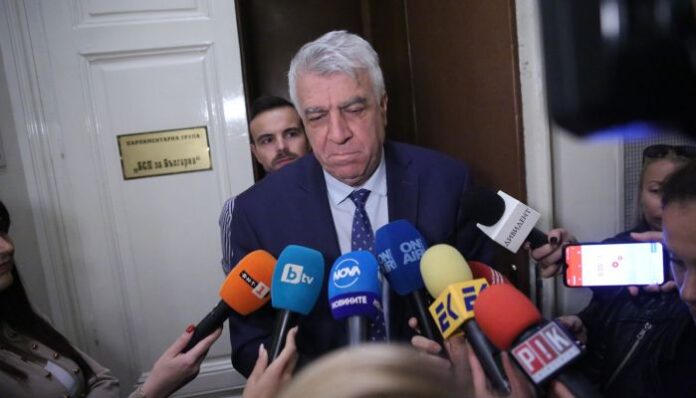 Проф. Гечев: Служебният кабинет да изпълни закона и да внесе проект на бюджет
