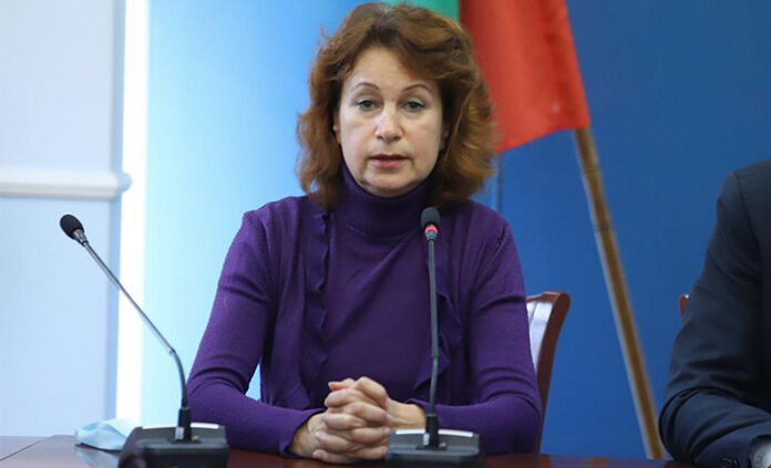 Проф. Ива Христова: Вариантът „Омикрон“ заразява и деца под 15 години