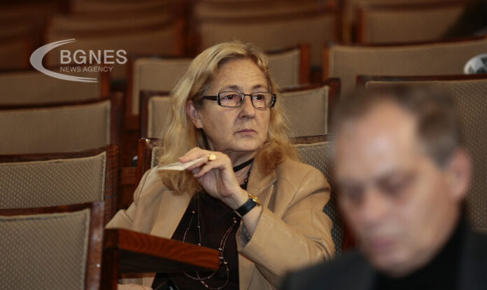 Проф. Кожухарова: Около 70% са ваксинираните лекари в България