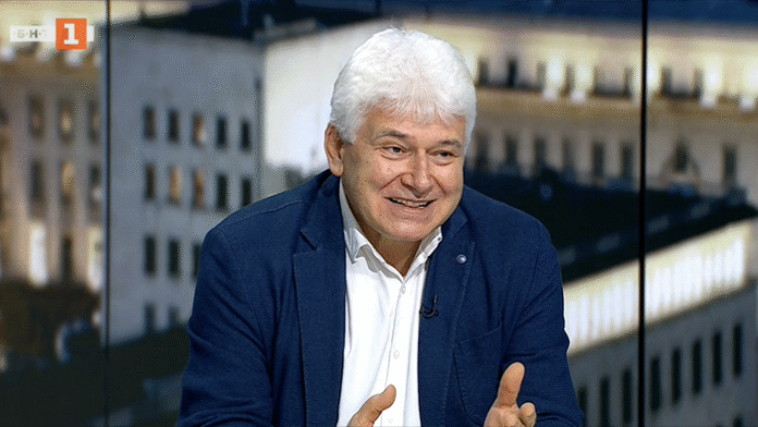 Проф. Пламен Киров: Как да не са задължени? НС трябва да се произнесе по предложението на президента