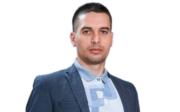 Проучват каптажи край Огняново