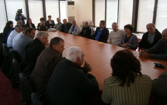 Проведоха инструктаж на полските охранители в Дупница