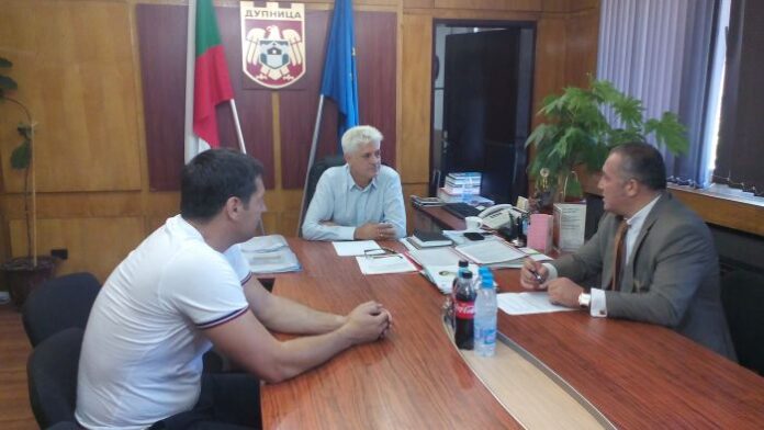 Проведоха първата работна среща за предстоящата Балканиада по таекуондо в Дупница