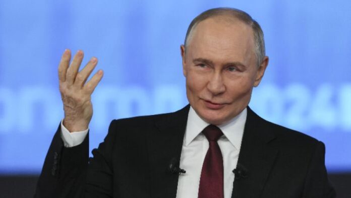 Путин на годишната пресконференция: Напредваме по цялата фронтова линия