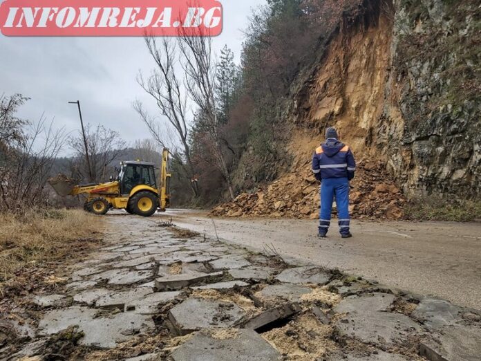 Първа стъпка направена! Общината е собственик на свлачището по пътя за Бачиново