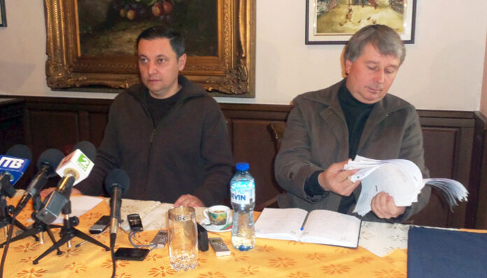 Яне Янев: Ахмед Башев е цар Киро на Родопите