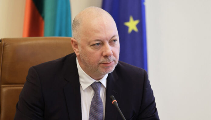 Ясни са имената на политиците ни