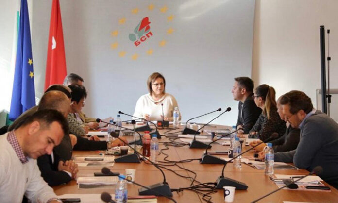 Работни групи преговарят за ново правителство