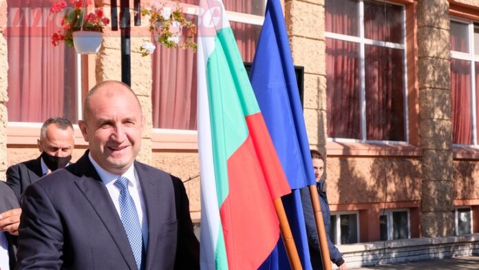 Радев: Изборите са възможност да санкционирате лъжата