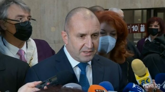 Радев: Кризата с Украйна създава заплаха за сигурността на България и Европа