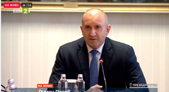 Радев на консултациите: Освен Главчев и други са заявили готовност за служебен премиер