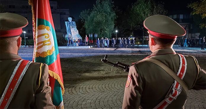 Радев: Наш дълг е да претворим в отговорност саможертвата и родолюбието на предците ни