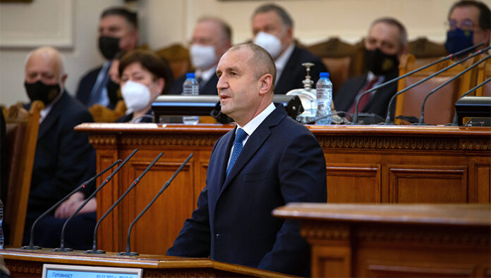 Радев: Обществото каза „не“ на превзетата държава и авторитаризма