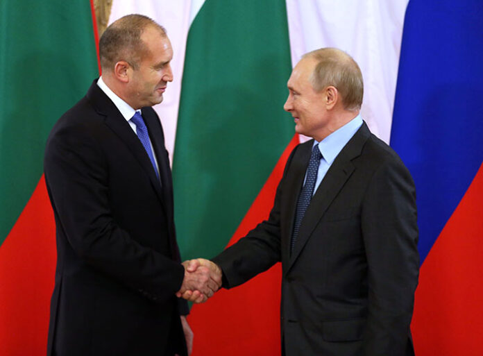 Радев се срещна с Путин