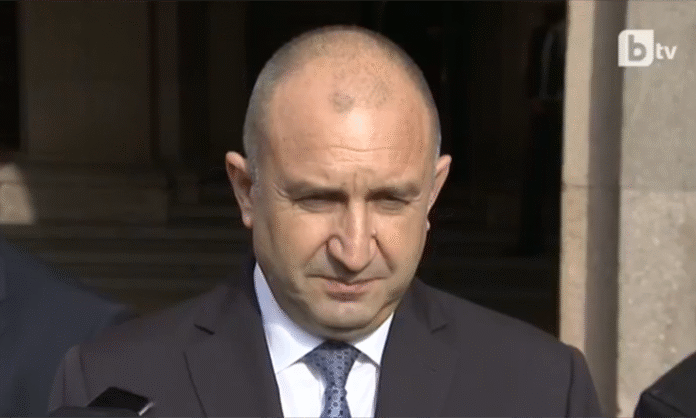 Радев свиква НС веднага