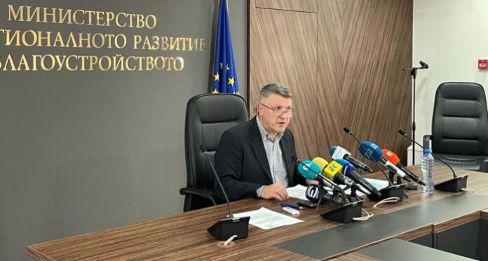 Разрешителното за строеж на „Златен век“ е изтекло