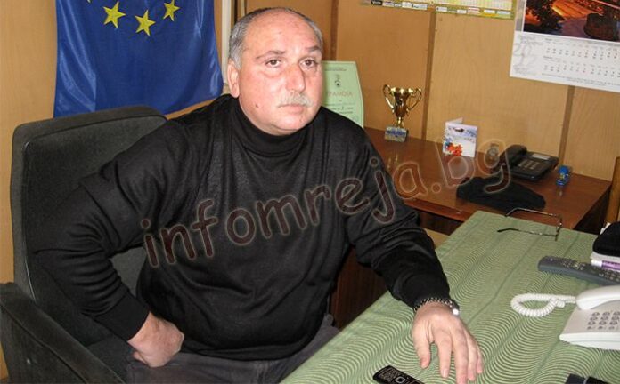 Ромският общественик Стефан Лазаров с призив: Не изкарвайте прасета на животинския пазар!