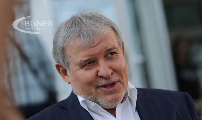 Румен Христов: Коалицията ни с ГЕРБ приключва с президентските избори