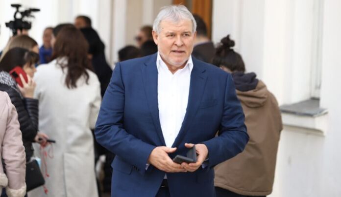 Румен Христов: Консенсусната личност в сегашния парламент е Вежди Рашидов