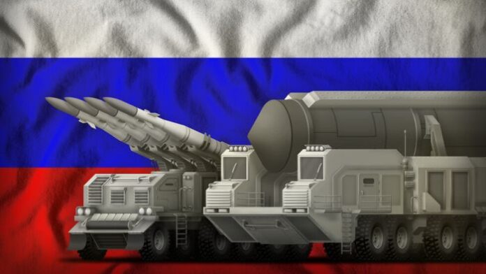 Русия въвежда начално военно обучение в училищата