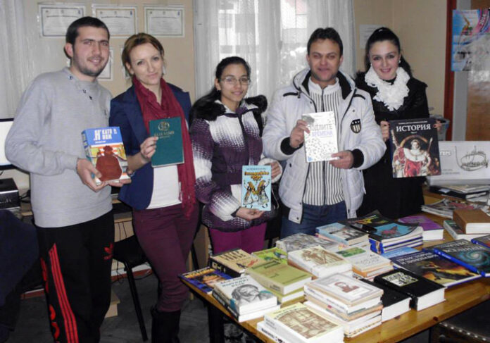 С 50 книги младите гербери обогатиха фонда на библиотеката в Белица