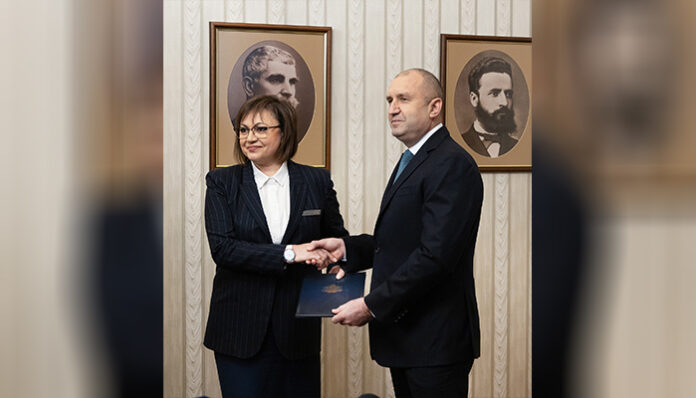 С бонбони 