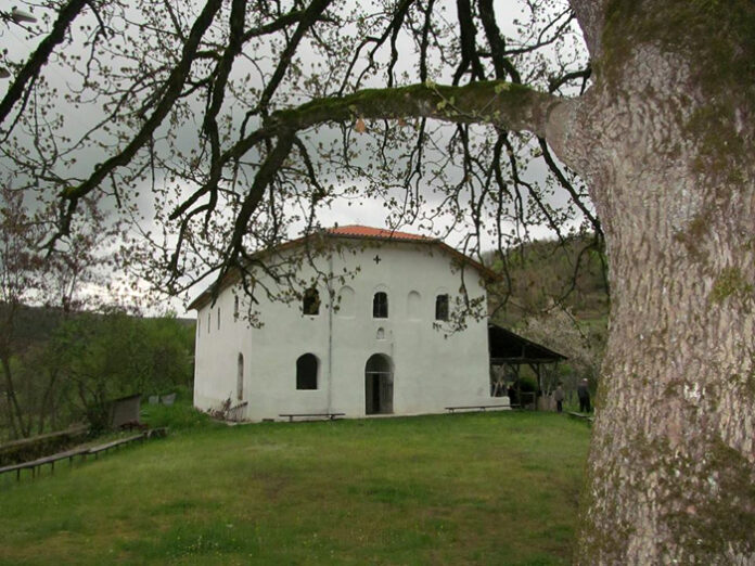 С камбанен звън