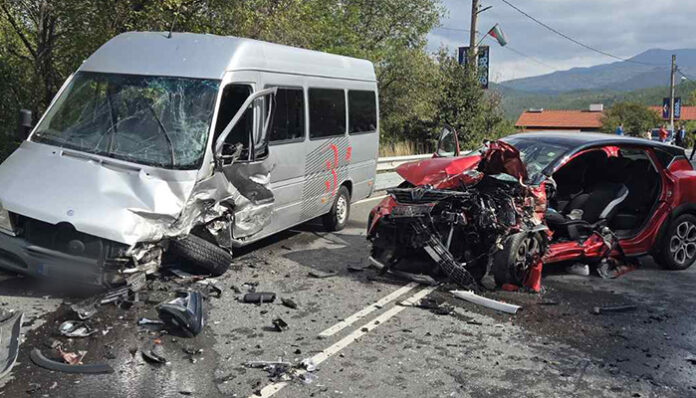 С множество счупвания е жената