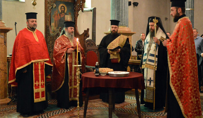 С молебен и полагане на венци отбелязват 3-ти март в Гоце Делчев