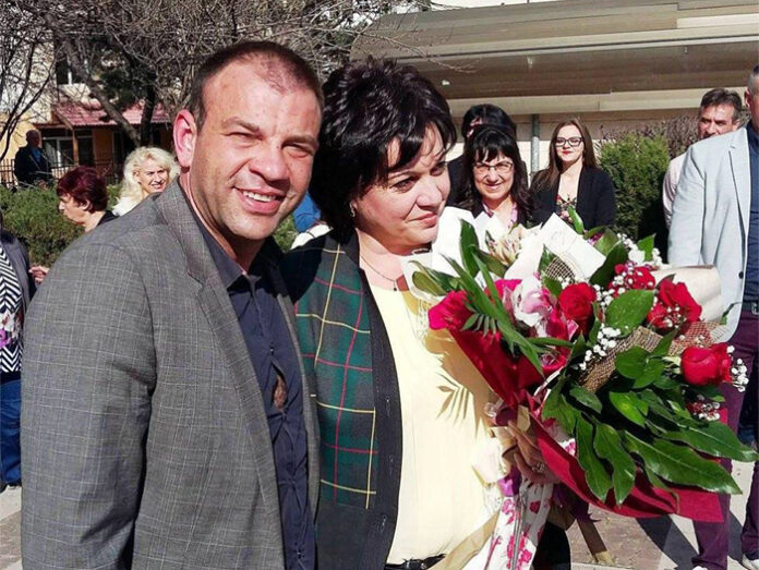 С обич и вяра посрещнаха Корнелия Нинова в Хаджидимово: Тук съм