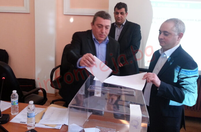 С пълно мнозинство Иван Андонов пак оглави ОбС - Кюстендил