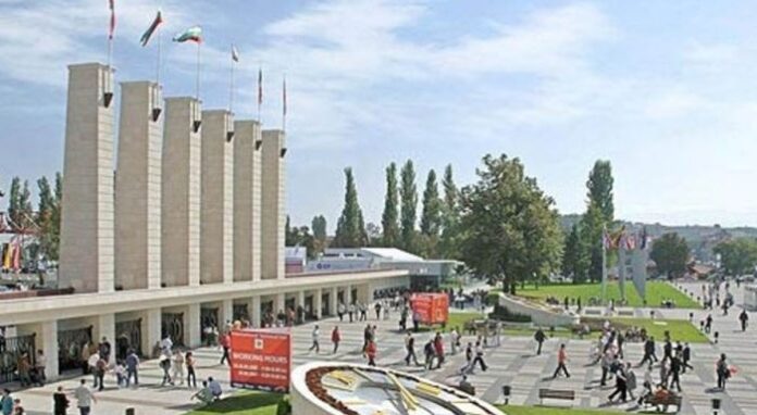 САГАТА С ПЛОВДИВСКИЯ ПАНАИР: Община Варна си иска парите за акциите
