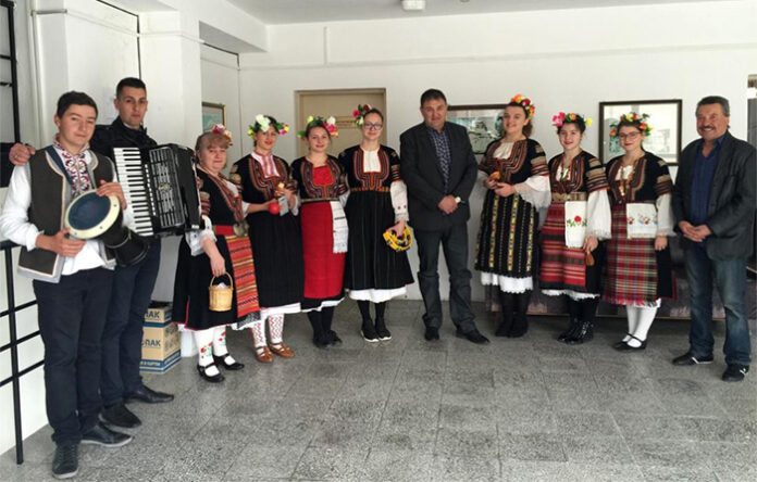 Самодейците от НЧ 