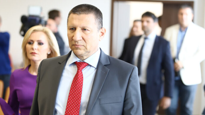 Сарафов: Промените в Конституцията засягат правната сигурност и стабилност