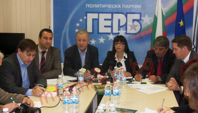 Савеклиева: Бюджет 2013 без капани