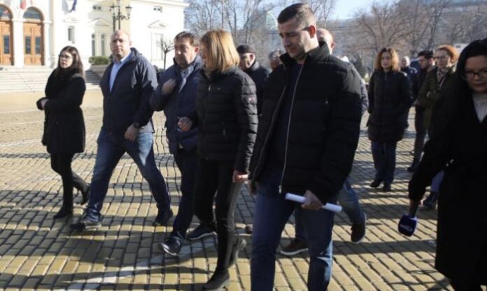 Шишков и Фандъкова инспектираха ремонта на жълтите павета в столицата