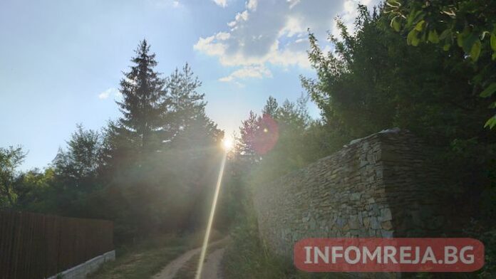 Слънце и дъжд се редуват в сряда