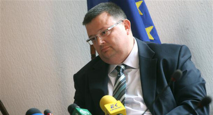 Сотир Цацаров е избран за главен прокурор на България