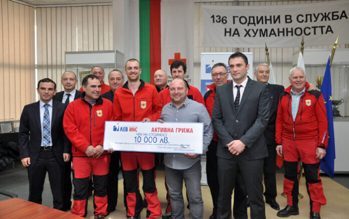 Спасителите на турския сноубордист в Банско с награда от 10 000 лева