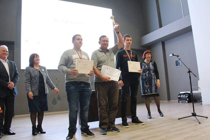 Специалисти по приложна електроника показаха
