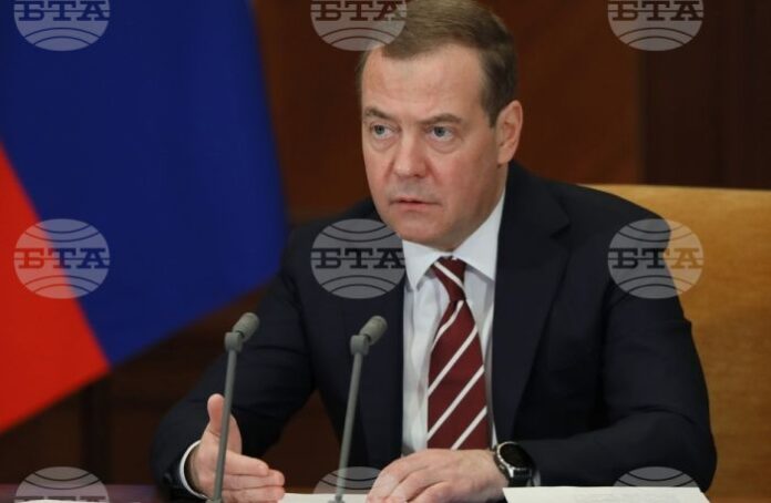 Според Дмитрий Медведев победата на Русия в Украйна е от изключителна важност