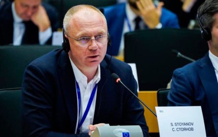 Станислав Стоянов е избран за председател на партията “Европа на суверенните нации”