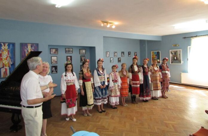 Стартира V Международен фестивал 