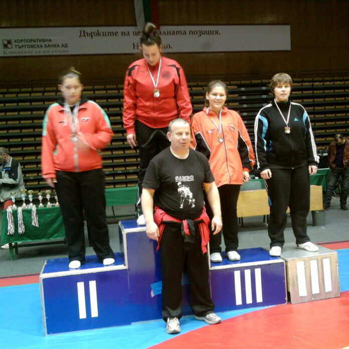 Стефани Миткова е Спортист N1 за 2011 г. на клуба по джудо и самбо „Велбъжд”