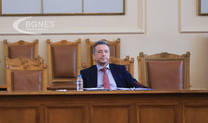 Стоилов и Раков vs. Гешев и ВСС - рунд пореден