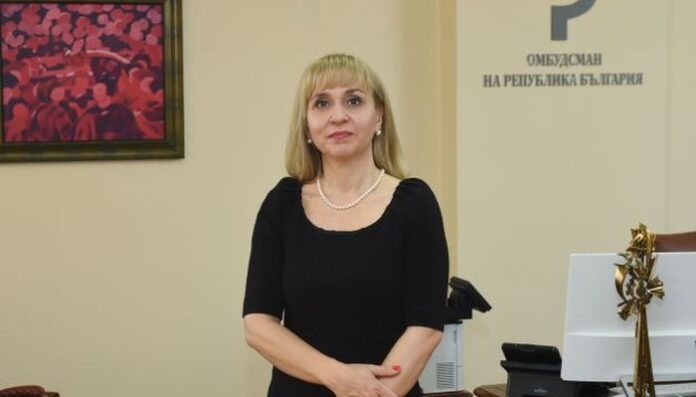Столичани до омбудсмана: Новите правила в градския транспорт оскъпяват услугата и ни затрудняват